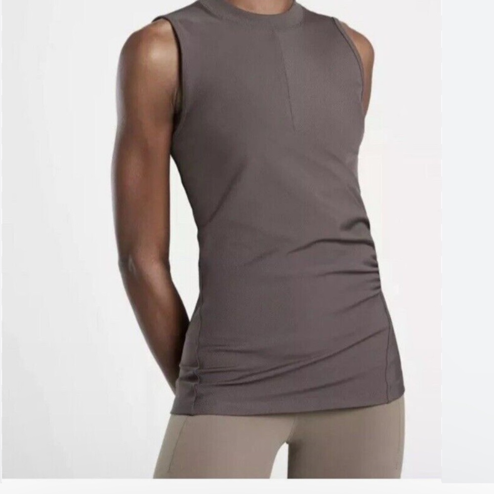ATHLETA Bayview Powervita Athleisure Yoga & Fitness Tank Top Size XS
